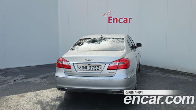 Hyundai Genesis 2012 — photo 4