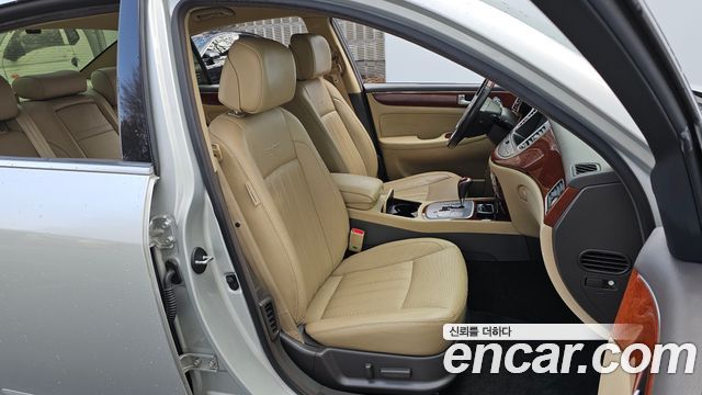 Hyundai Genesis 2012 — photo 10