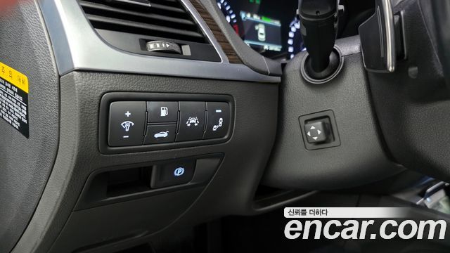 Genesis G80 2018 — photo 15