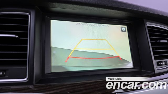 Genesis G80 2018 — photo 17