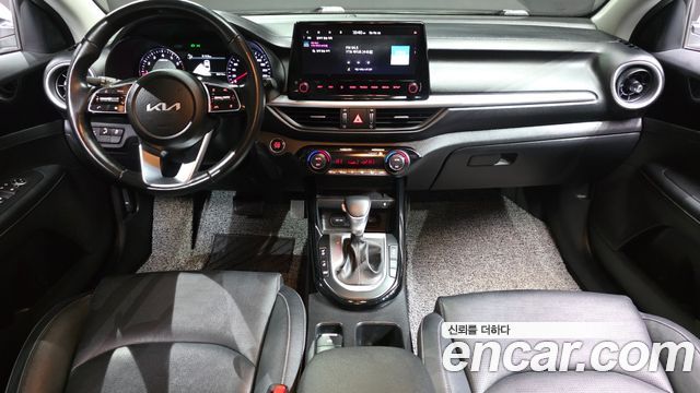 Kia K3 2022 — photo 7