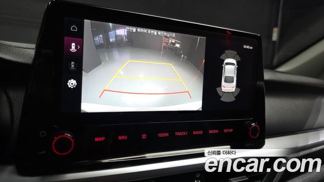 Kia K3 2022 — photo 15
