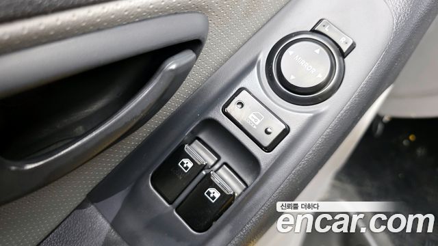 Hyundai Starex 2015 — photo 14
