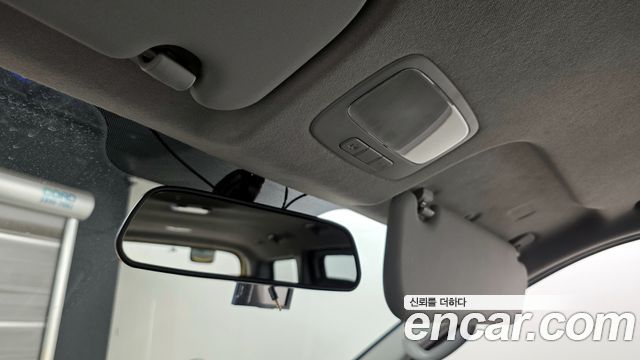 Hyundai Starex 2015 — photo 19