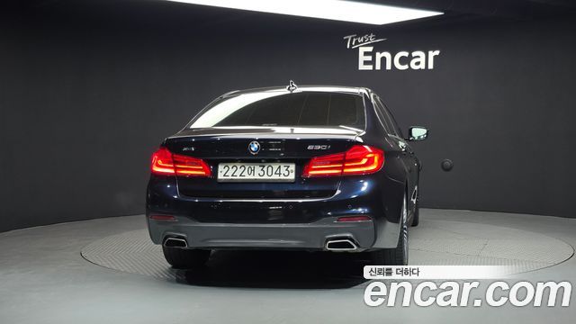 BMW 5-Series 2019 — photo 4