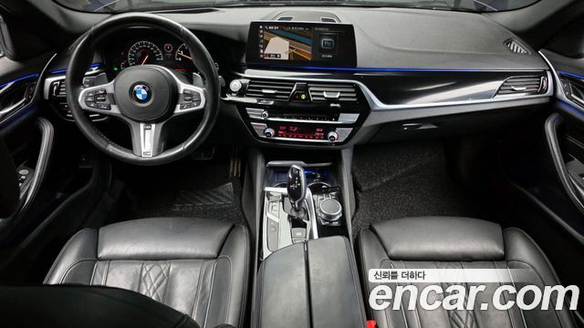 BMW 5-Series 2019 — photo 7