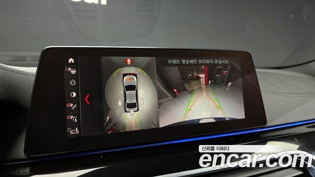 BMW 5-Series 2019 — photo 15