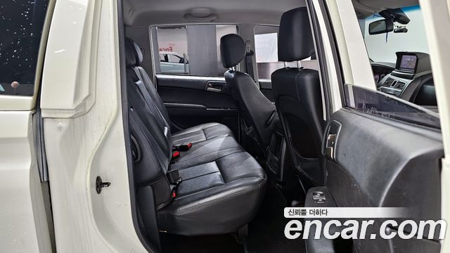 KG Mobility KORANDO 2015 — photo 12