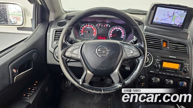 KG Mobility KORANDO 2015 — photo 13