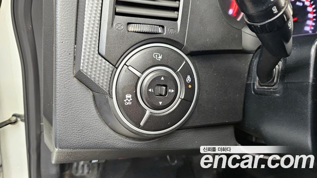 KG Mobility KORANDO 2015 — photo 18