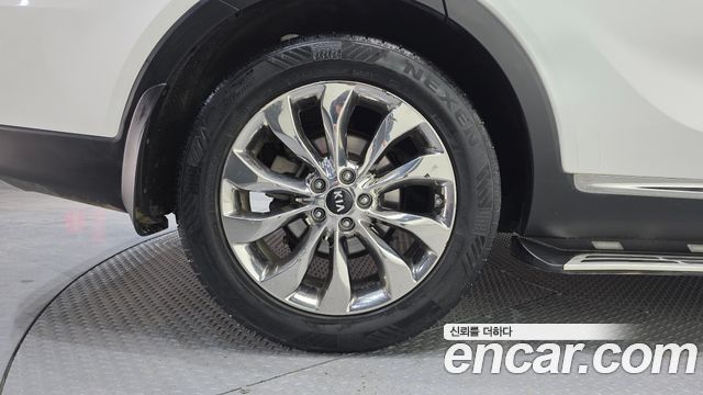 Kia Sorento 2018 — photo 5