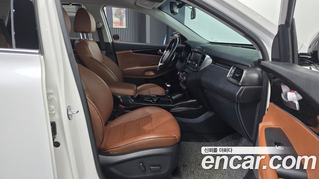 Kia Sorento 2018 — photo 11