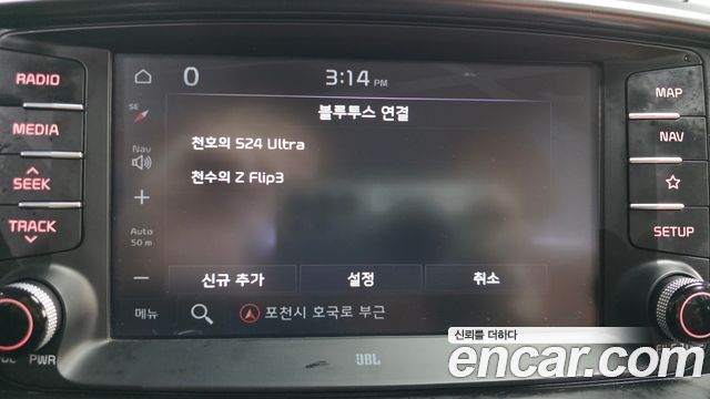 Kia Sorento 2018 — photo 16