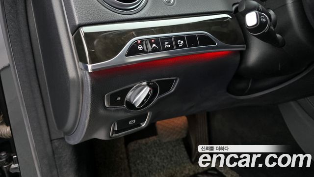 Mercedes-Benz S-Class 2015 — photo 13