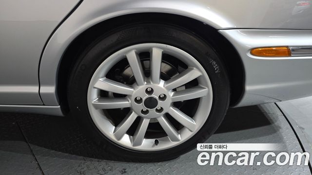 Jaguar XJ 2007 — photo 5