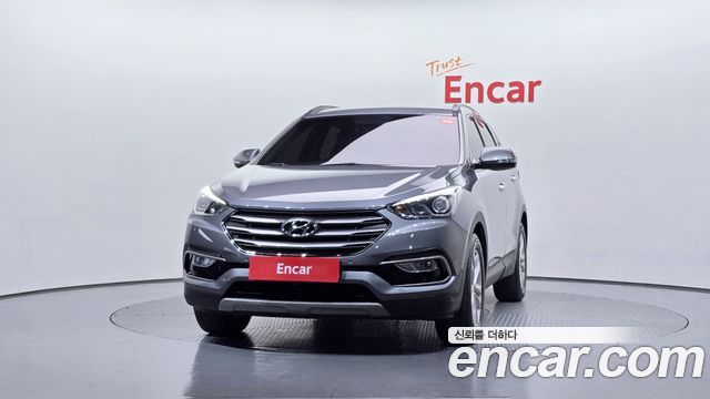 Hyundai Santafe 2018 — photo 3