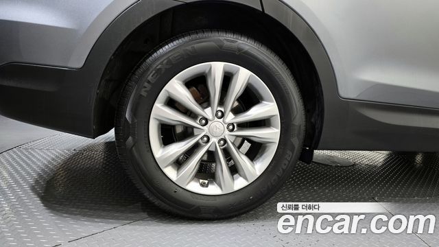 Hyundai Santafe 2018 — photo 5