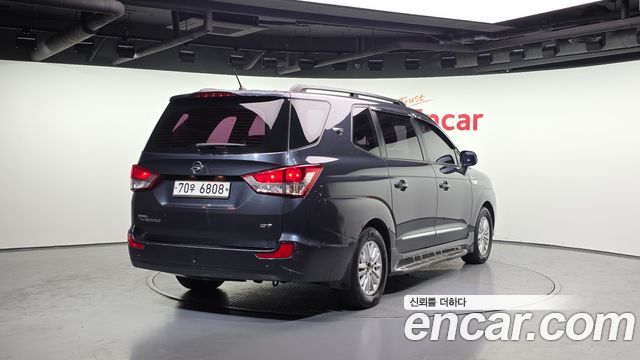 KG Mobility KORANDO 2015 — photo 2