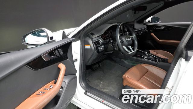Audi A5 2021 — photo 10