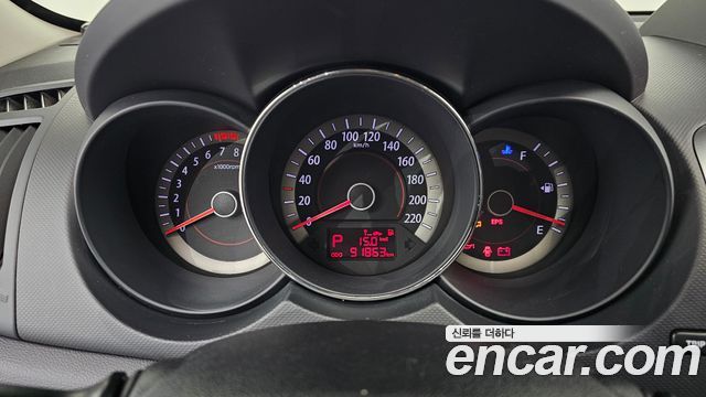 Kia Porte 2013 — photo 8