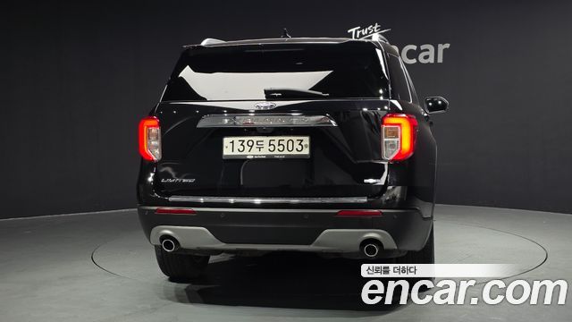 Ford Explorer 2020 — photo 4