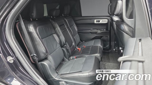 Ford Explorer 2020 — photo 12