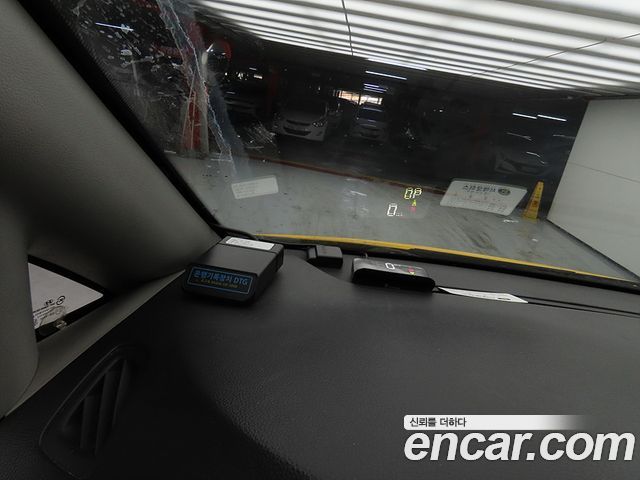 Hyundai Starex 2015 — photo 15