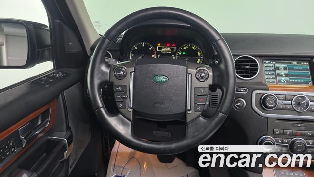 Land Rover Discovery 2013 — photo 13