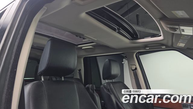 Land Rover Discovery 2013 — photo 19