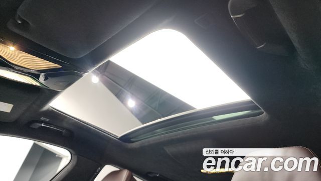 BMW 7-Series 2022 — photo 19