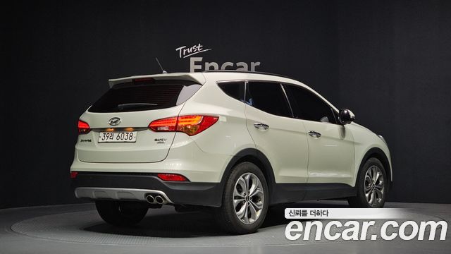 Hyundai Santafe 2015 — photo 2