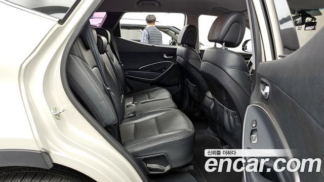 Hyundai Santafe 2015 — photo 12