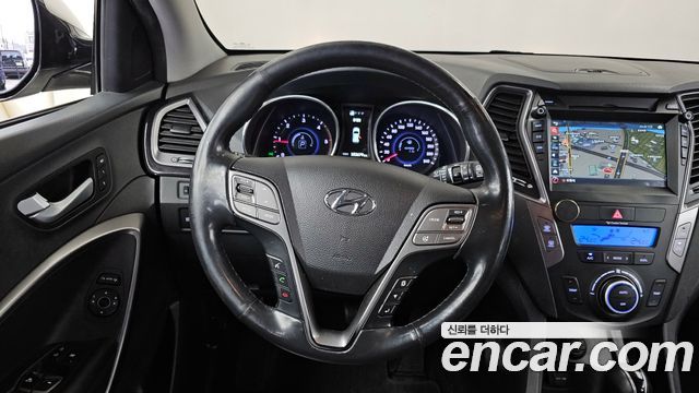 Hyundai Santafe 2015 — photo 13