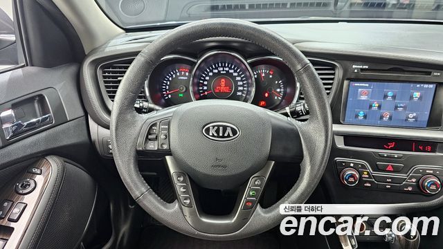 Kia K5 2011 — photo 14