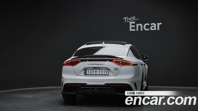 Kia Stinger 2018 — photo 4