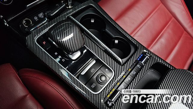 Kia Stinger 2018 — photo 9