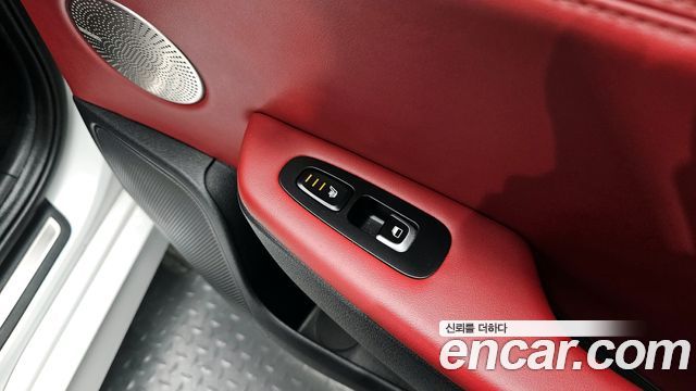 Kia Stinger 2018 — photo 19