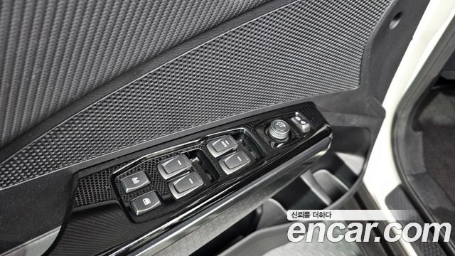 KG Mobility TIBOLI 2022 — photo 18