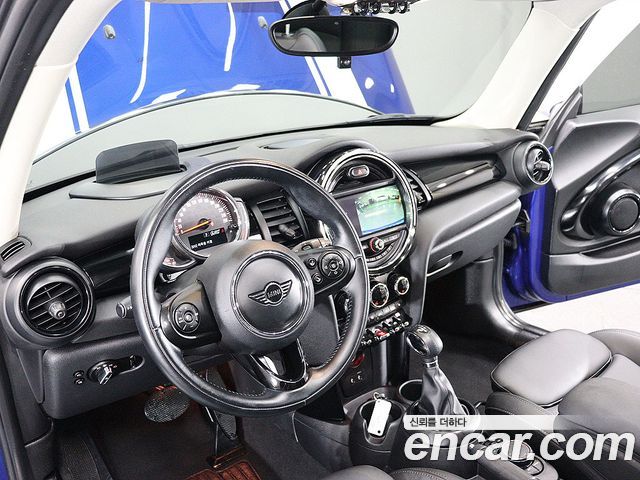 Mini Cooper 2019 — photo 6