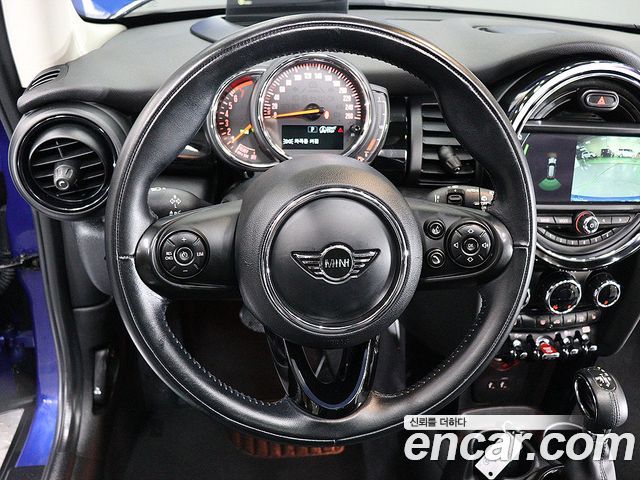 Mini Cooper 2019 — photo 7
