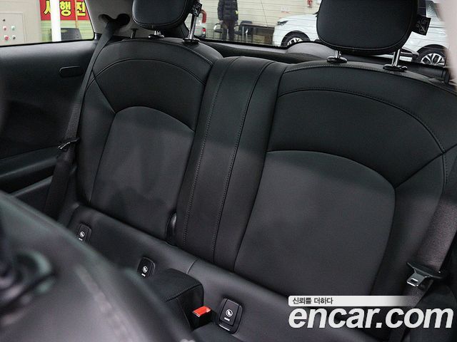 Mini Cooper 2019 — photo 15