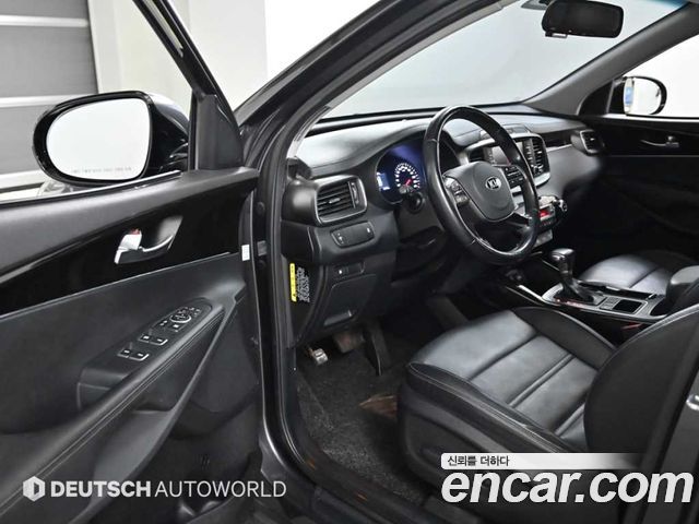 Kia Sorento 2018 — photo 11