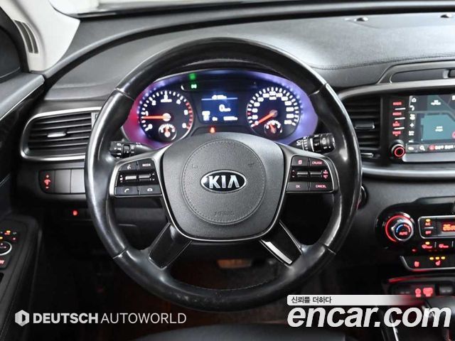 Kia Sorento 2018 — photo 13