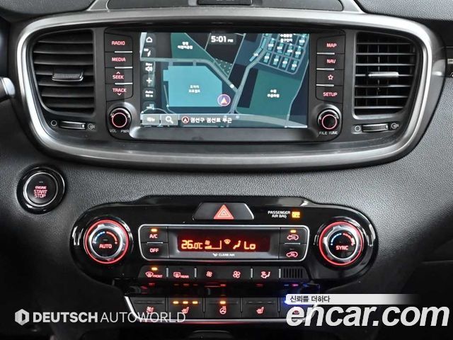 Kia Sorento 2018 — photo 14