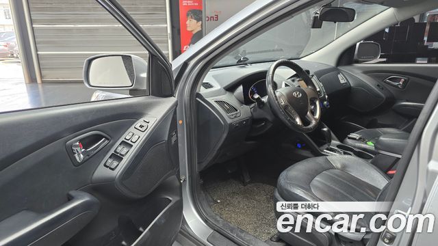 Hyundai Tucson 2011 — photo 11