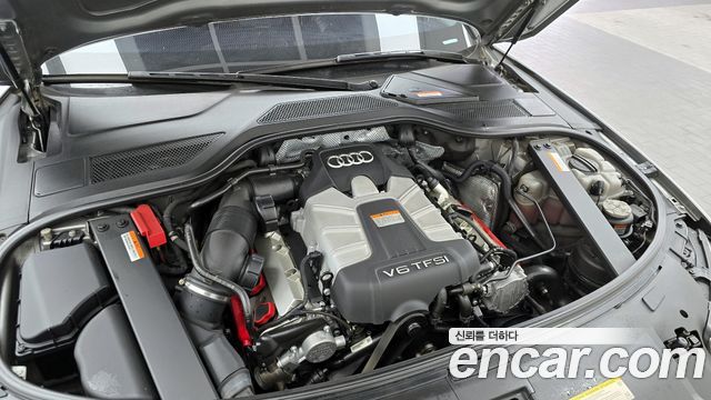 Audi A8 2013 — photo 6