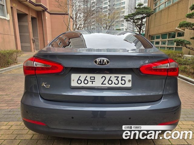 Kia K3 2015 — photo 7