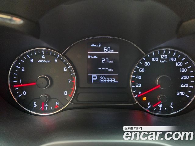 Kia K3 2015 — photo 13
