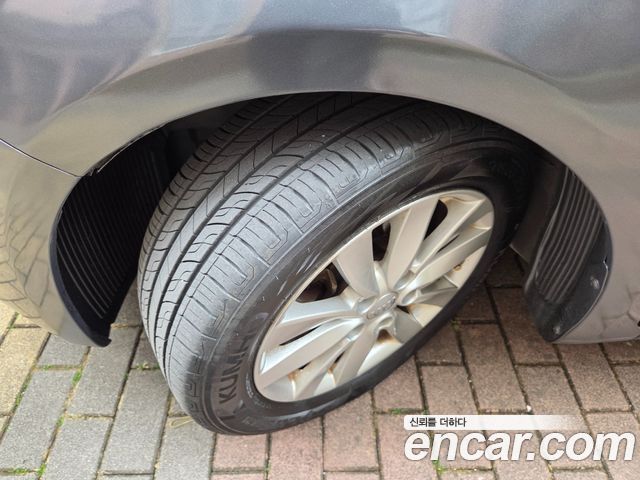Kia K3 2015 — photo 19