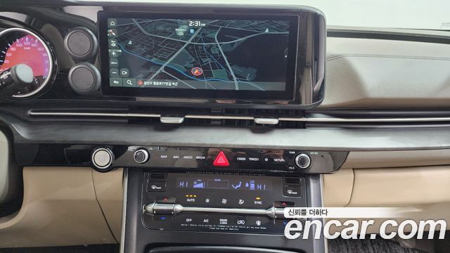 Kia Canival 2021 — photo 14